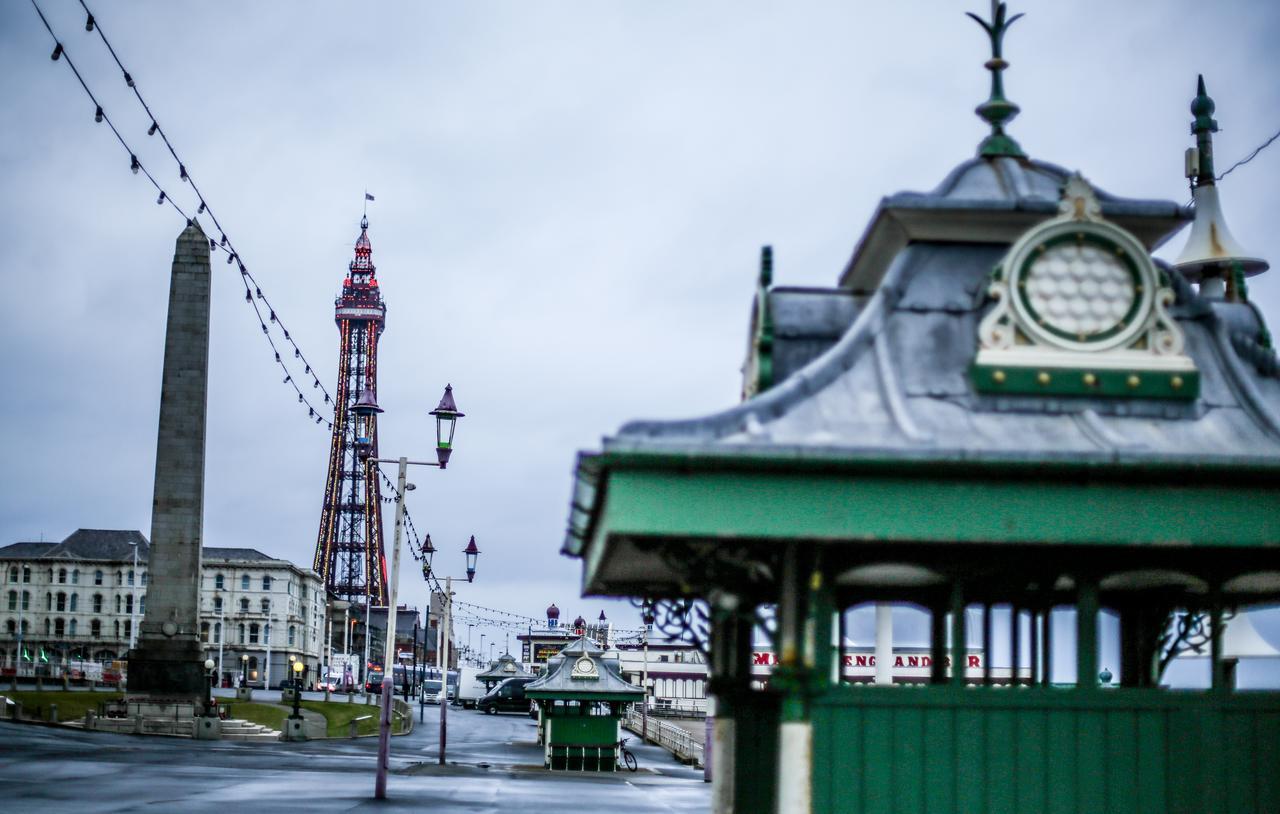 Tiffany'S Hotel Blackpool Ngoại thất bức ảnh